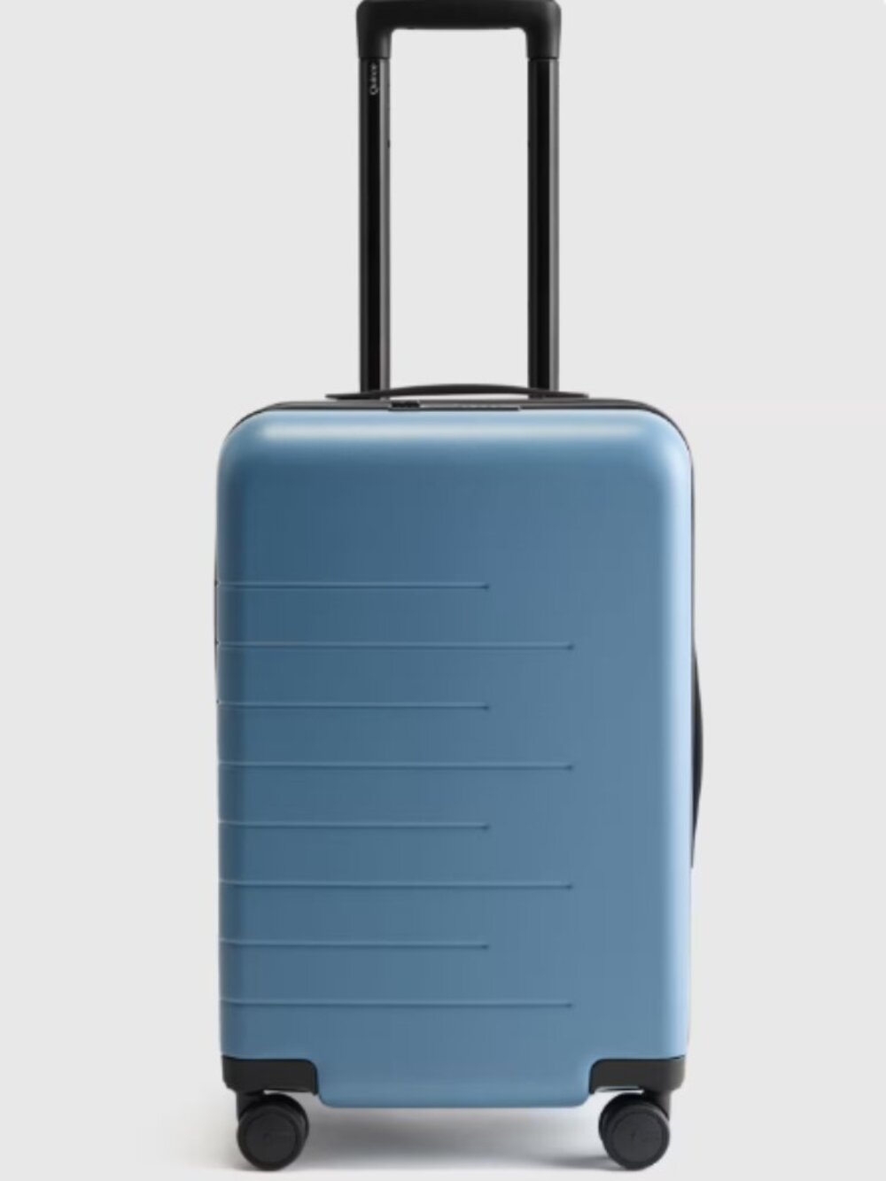Quince Small Carry-On Suitcase Blue - Picture 3 of 8